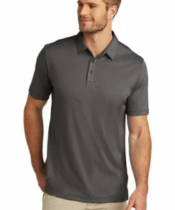 Travis Mathews TravisMathew Coto Performance Polo -Golf Clubs Sales 2023 11124 QuiShaGBk 1 TM1MU410QuiShaGBkModelFront 1200W 19009.1673456731