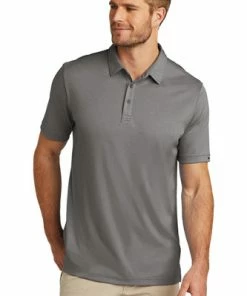 Travis Mathews TravisMathew Coto Performance Polo -Golf Clubs Sales 2023 11124 QuiShaGyHt 1 TM1MU410QuiShaGyHtModelFront 1200W 90517.1673456731