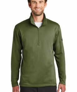 The North Face® Tech 1/4-Zip Fleece -Golf Clubs Sales 2023 8669 BurntOvGn 1 NF0A3LHBBurntOvGnModelFront 1200W 47650.1673461816