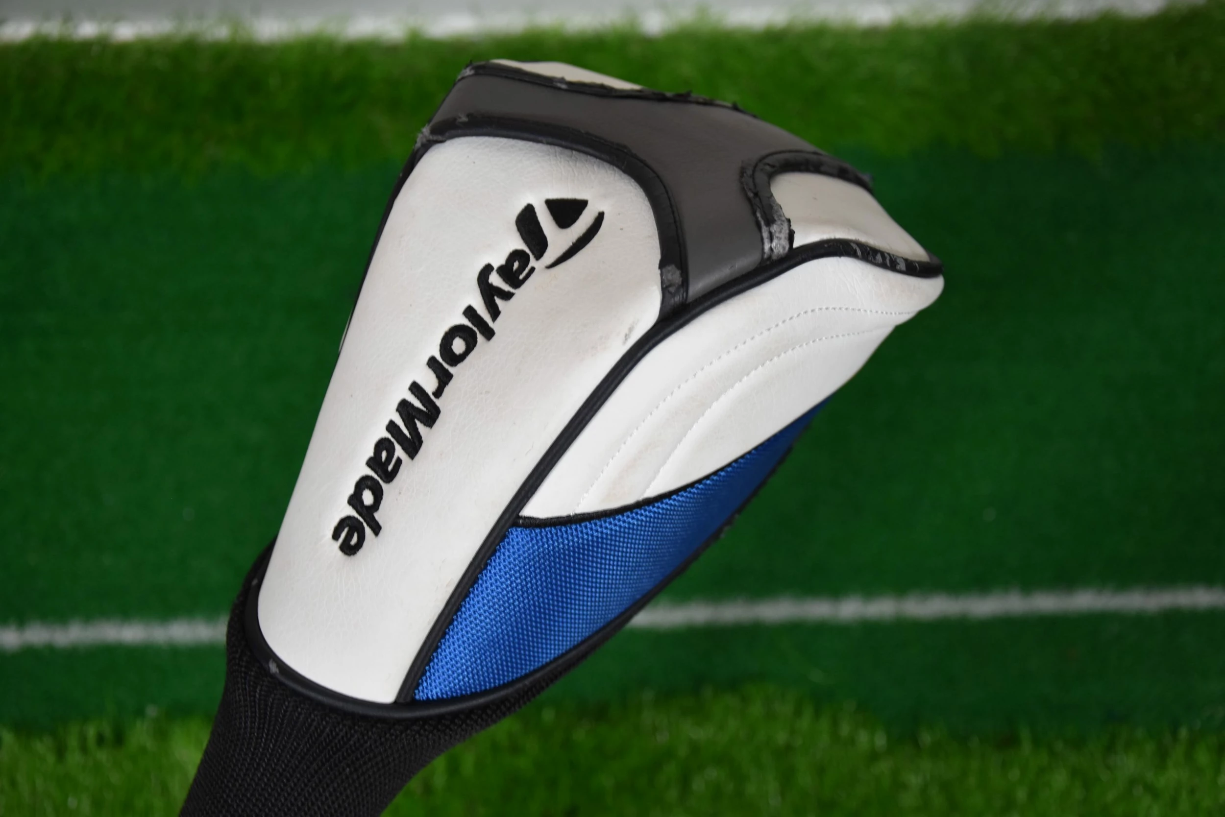 Taylormade SLDR 10.5° R-Flex Driver 8 Taylormade SLDR 10.5° R-Flex Driver - Image 6