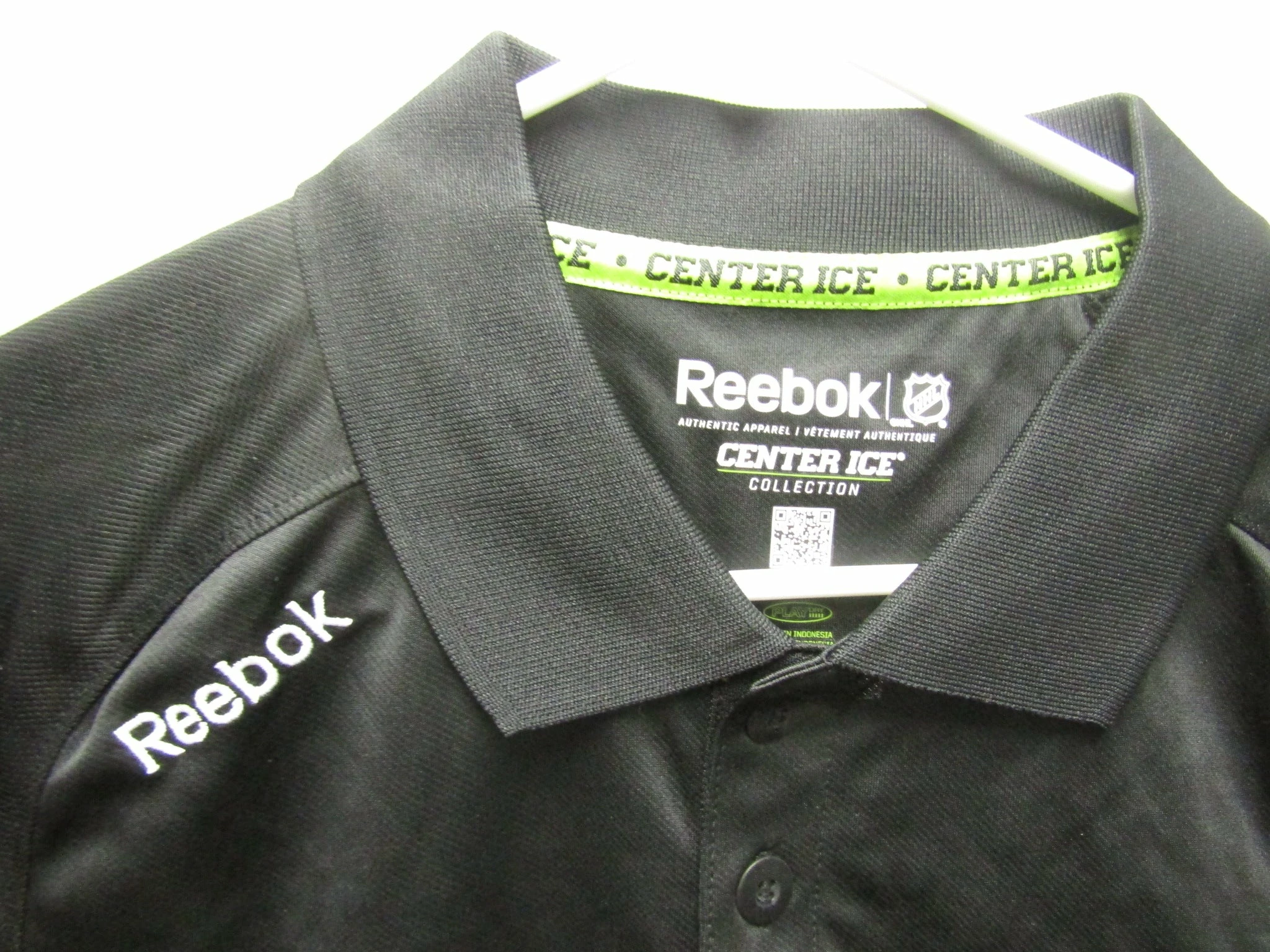 Mens Black Reebok PlayDry Center Ice NHL Polo Authentic Apparel Size Small 5 Mens Black Reebok PlayDry Center Ice NHL Polo Authentic Apparel Size Small - Image 3