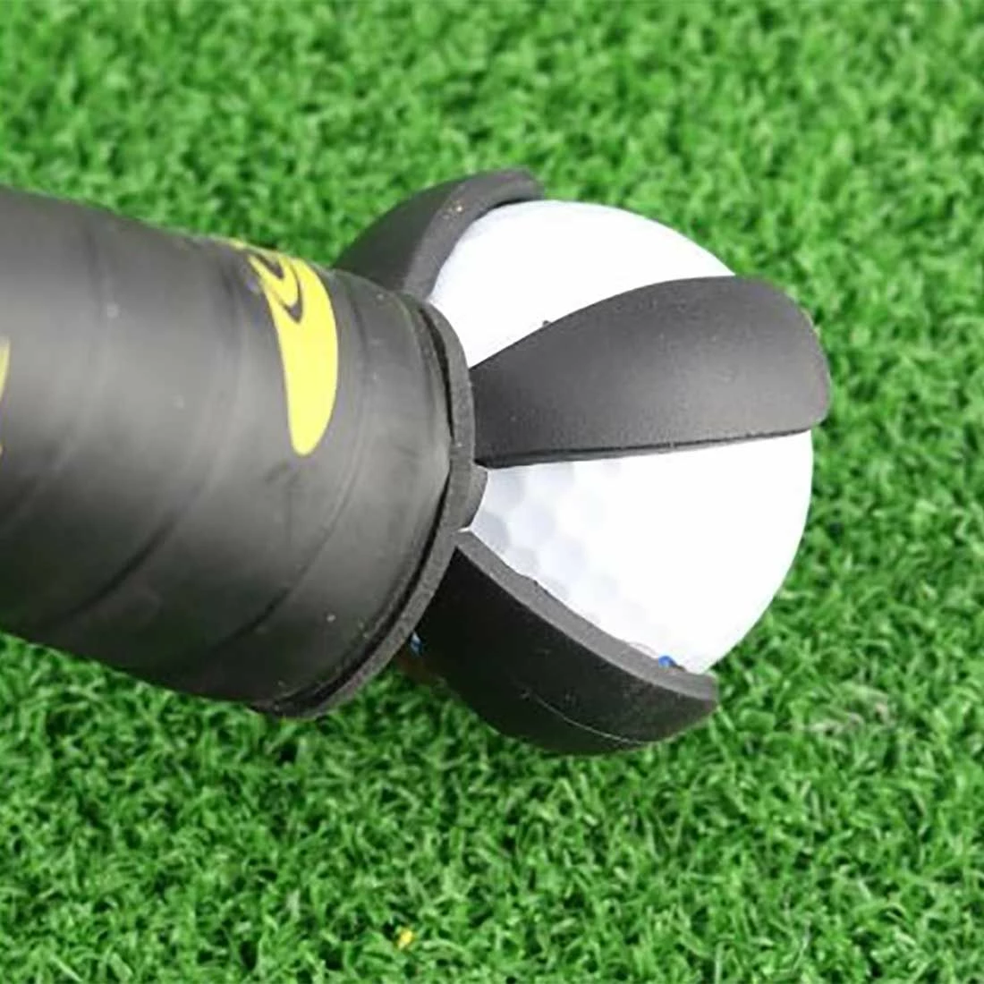 Pro Active Sports Player Select Golf Ball Pick-Up 4 Pro Active Sports Player Select Golf Ball Pick-Up - Image 2